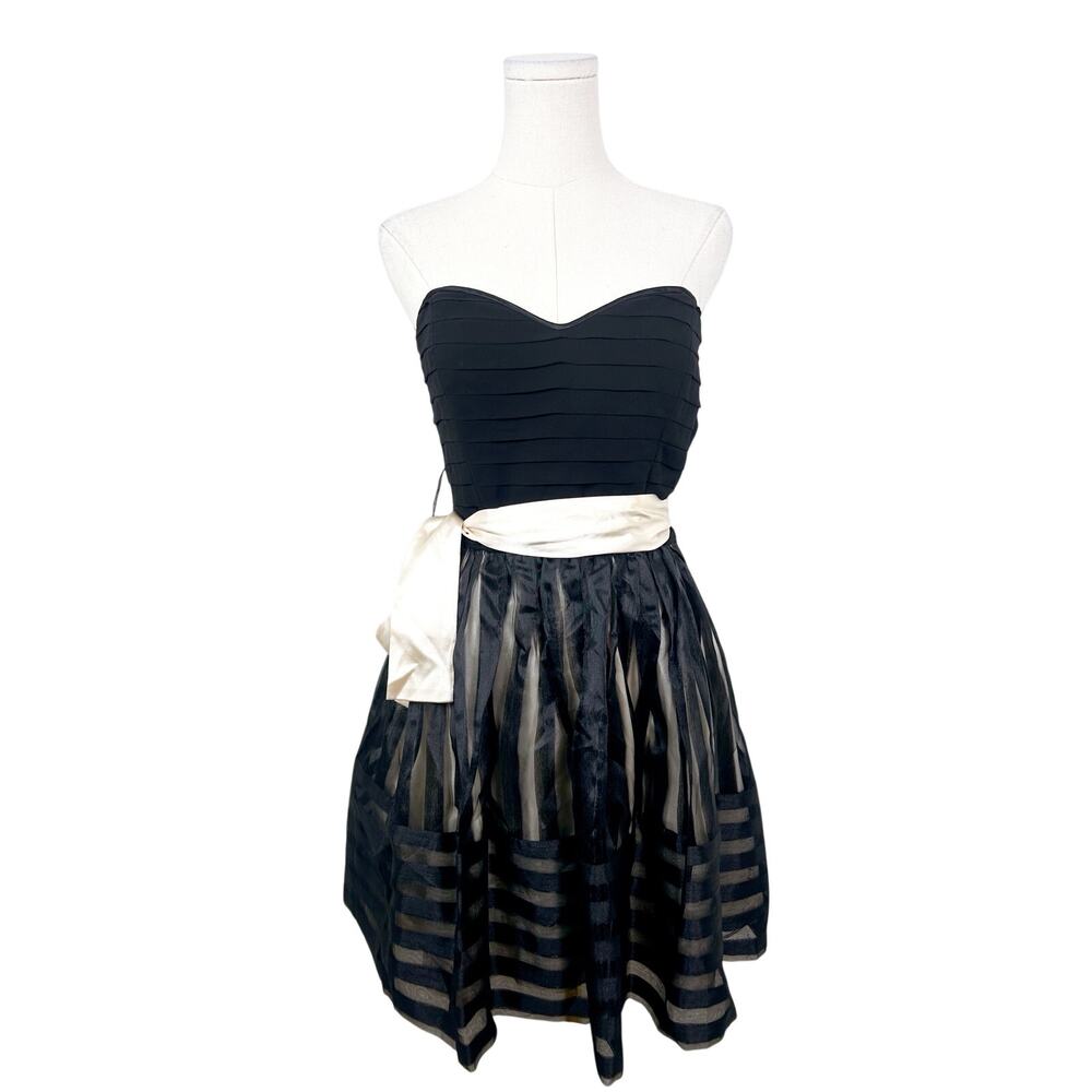 Betsey Johnson Evening Vintage Y2K Fit and Flare Dress Black Sz 6 Blair Waldorf